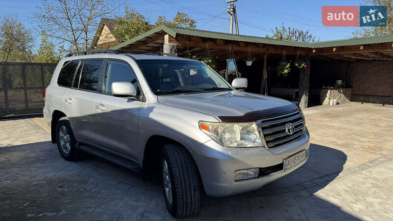 2008 toyota land cruiser