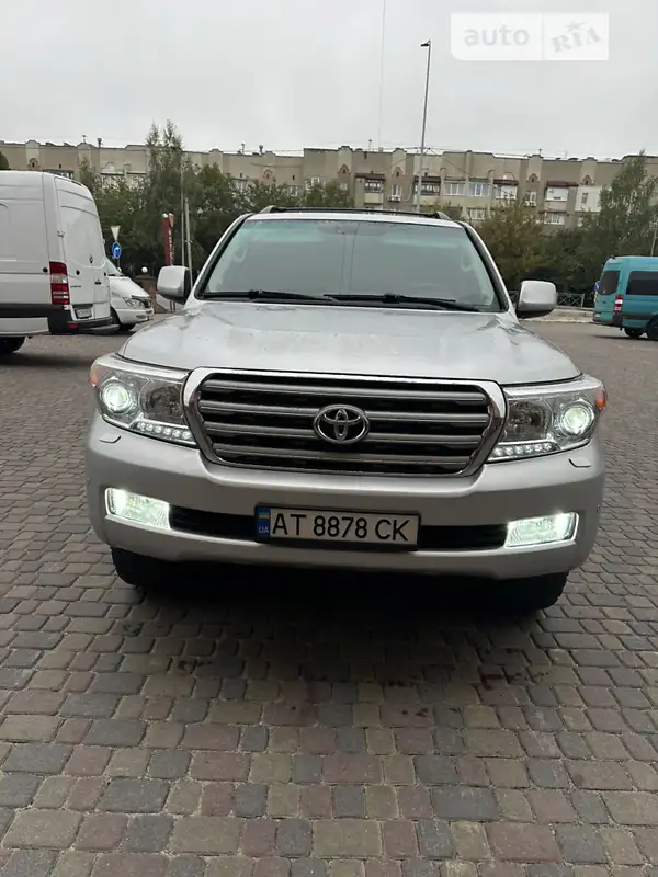 2008 toyota land cruiser