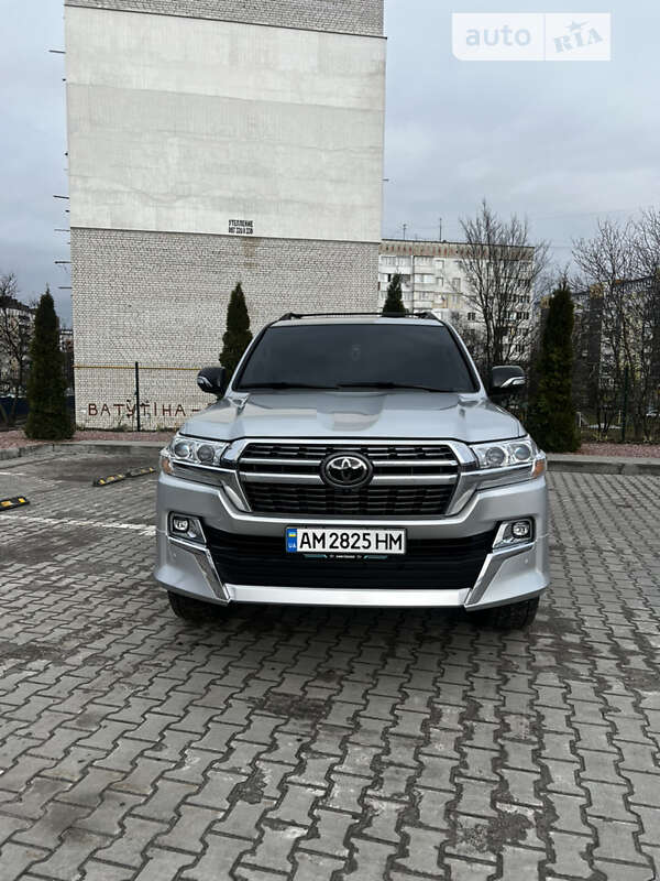 2008 toyota land cruiser