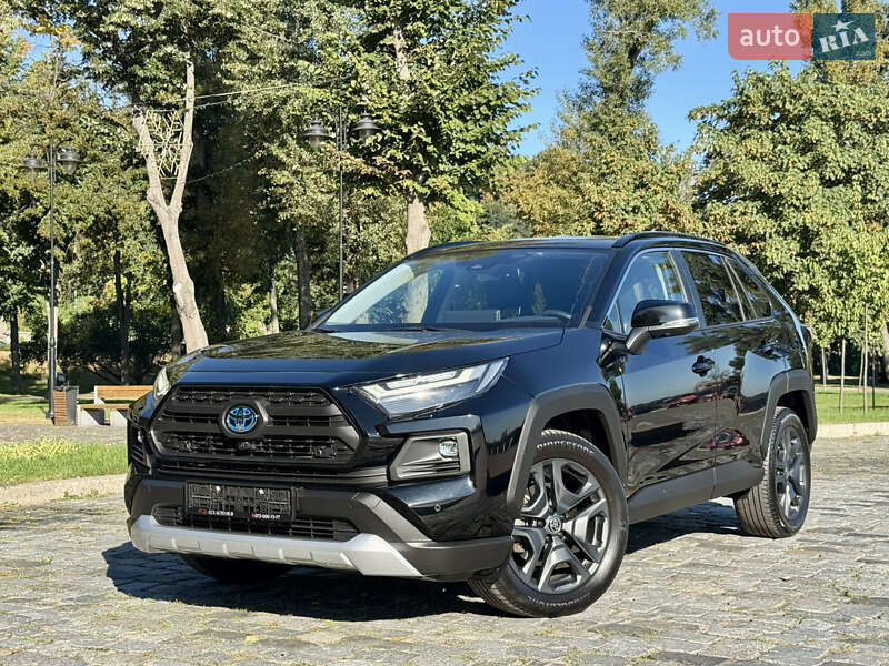 2024 toyota rav4