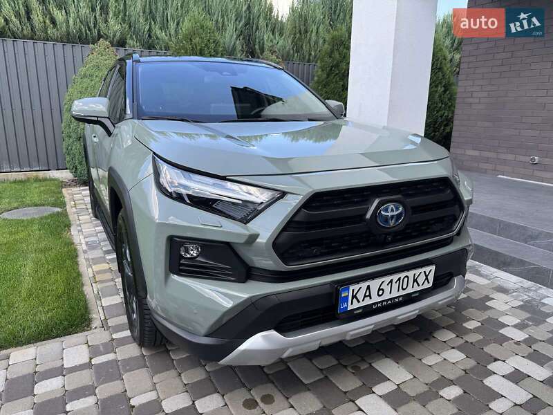 2023 toyota rav-4 hybrid