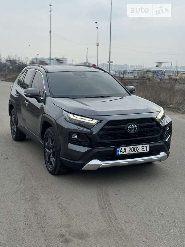 2022 toyota rav-4 hybrid