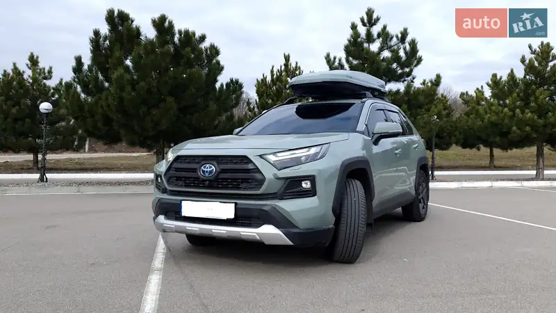 2022 toyota rav-4 hybrid