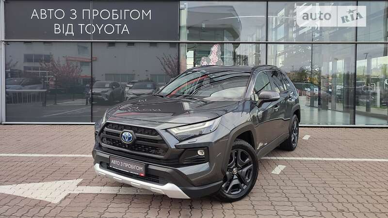 2021 toyota rav4