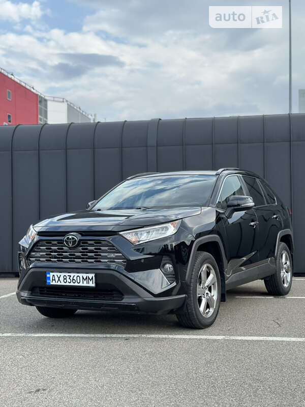2019 toyota rav4