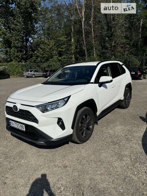 2023 toyota rav-4 hybrid