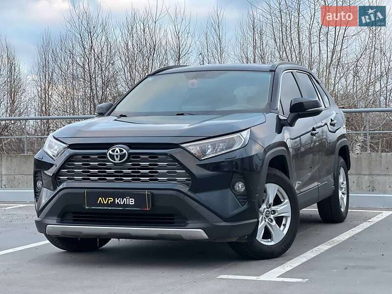 2019 toyota rav4