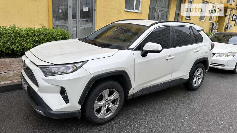 2019 toyota rav4