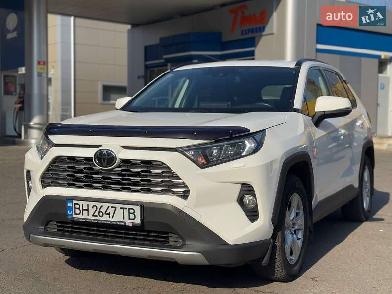 2019 toyota rav4