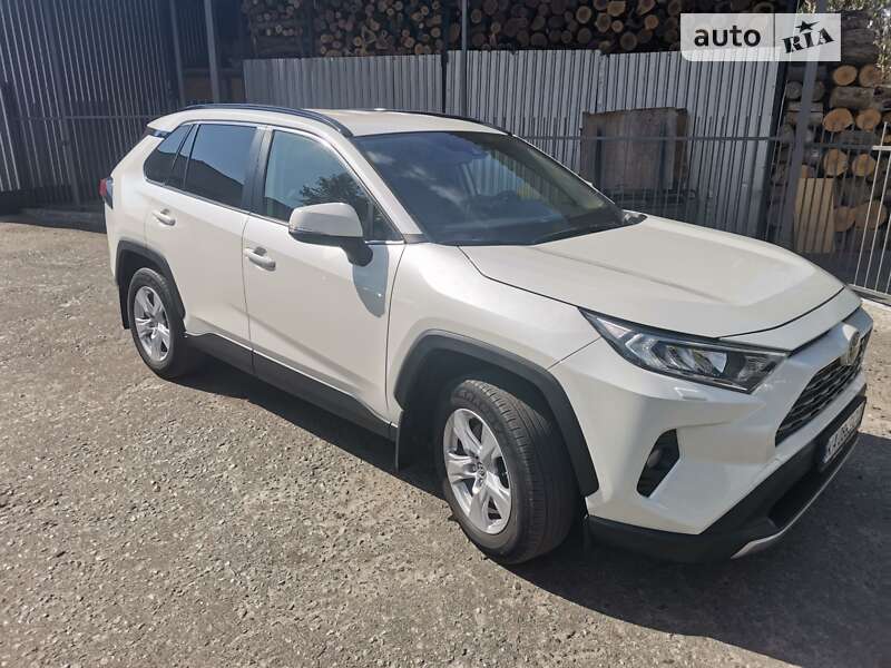 2019 toyota rav4