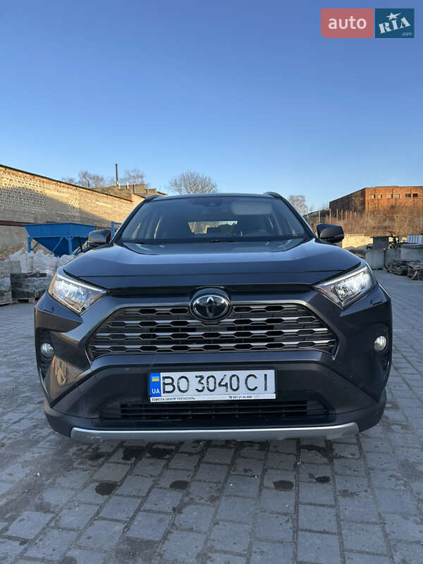 2020 toyota rav4