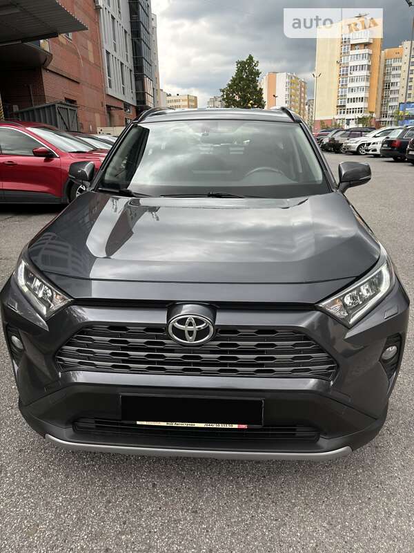 2019 toyota rav4