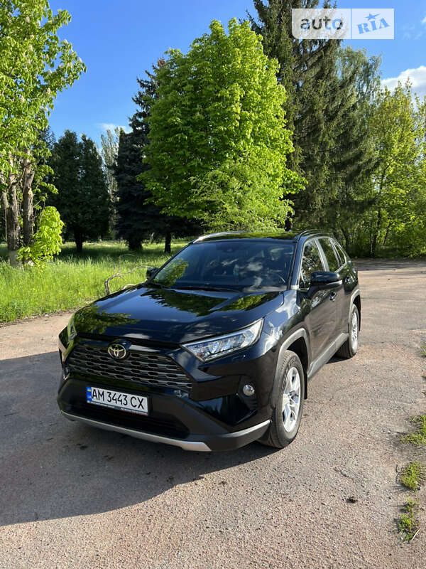 2020 toyota rav4