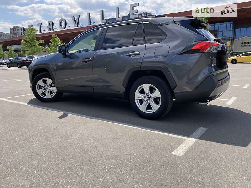 2018 toyota rav4