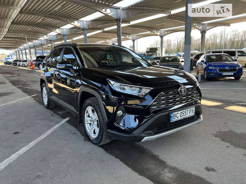 2019 toyota rav4