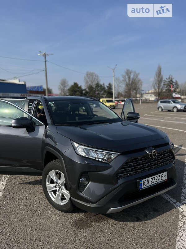2021 toyota rav4
