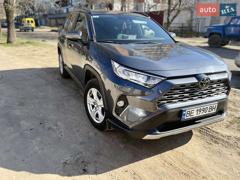 2020 toyota rav4