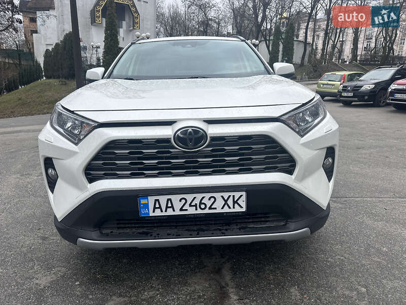 2019 toyota rav4