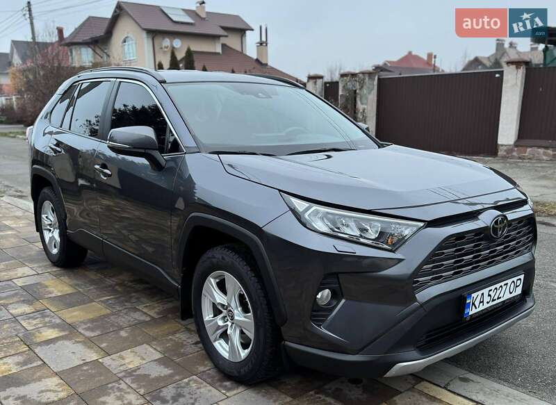2020 toyota rav4