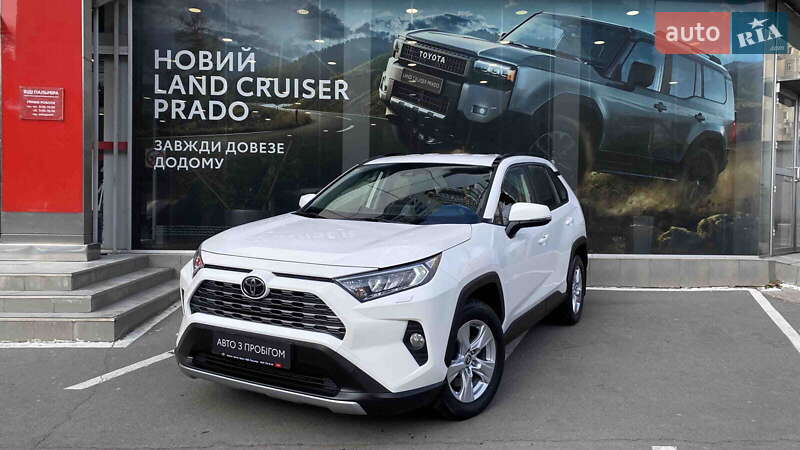 2021 toyota rav4