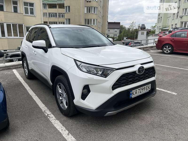 2020 toyota rav4