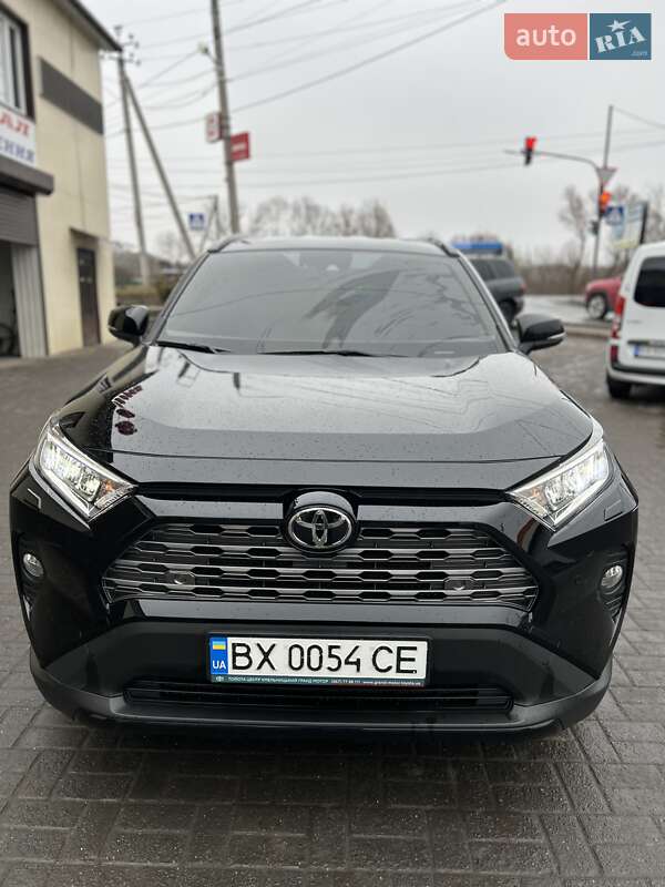 2021 toyota rav4