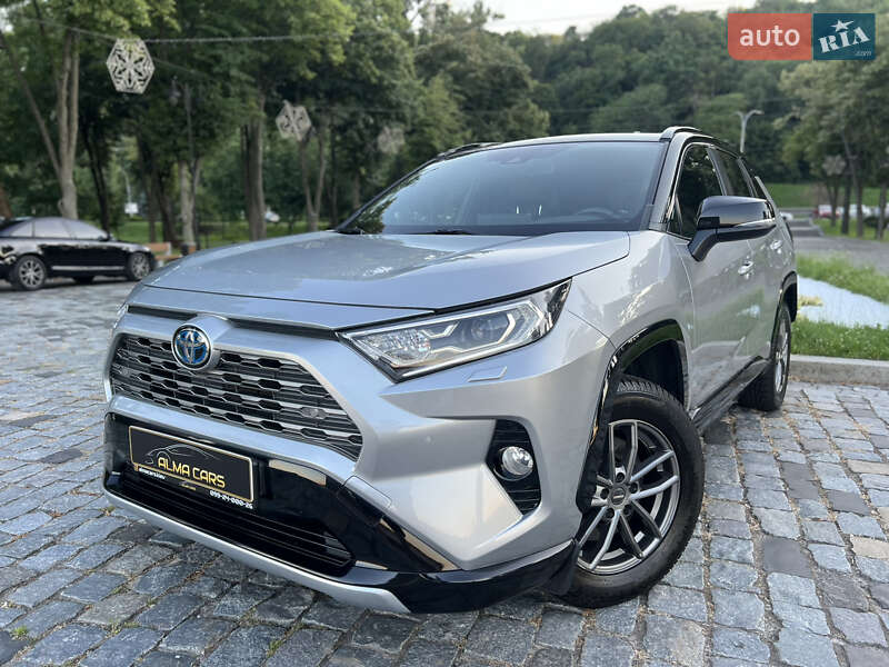 2020 toyota rav4