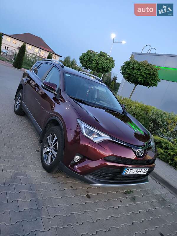 2017 toyota rav4