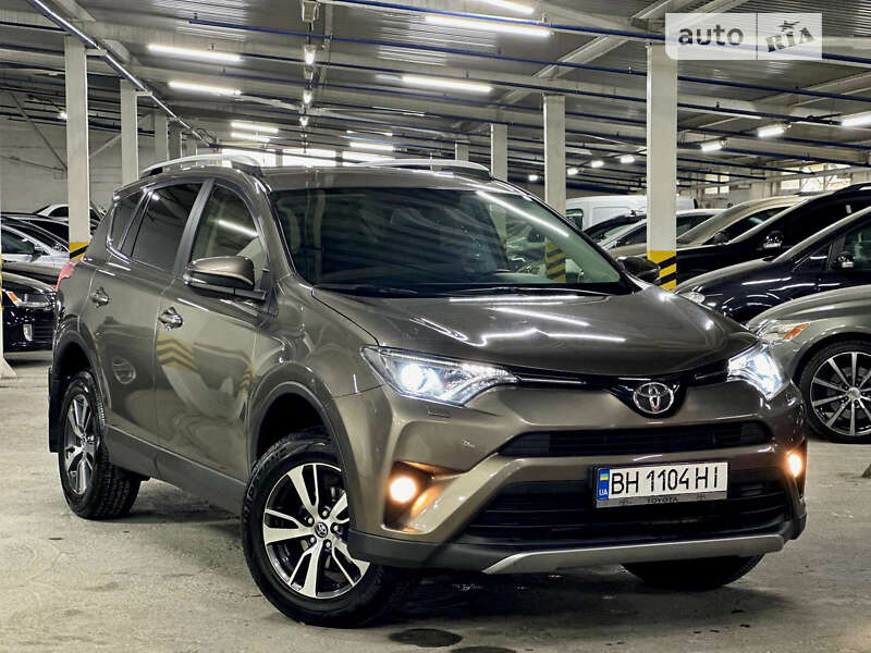 2017 toyota rav4