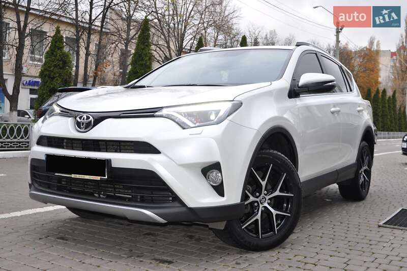 2017 toyota rav4