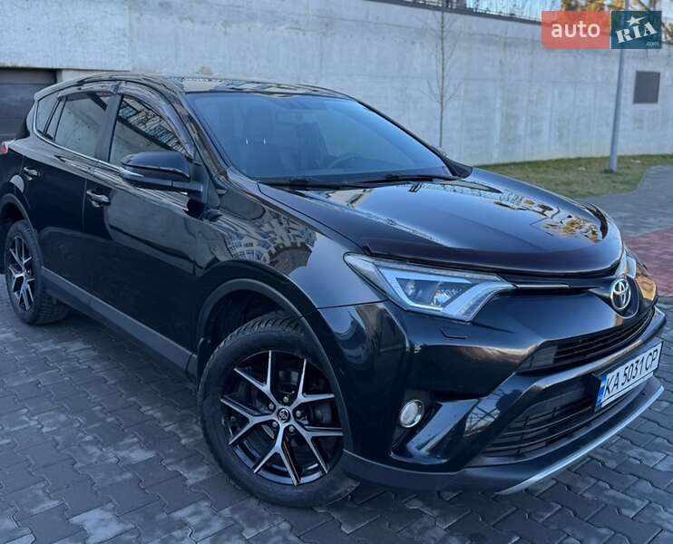 2016 toyota rav4