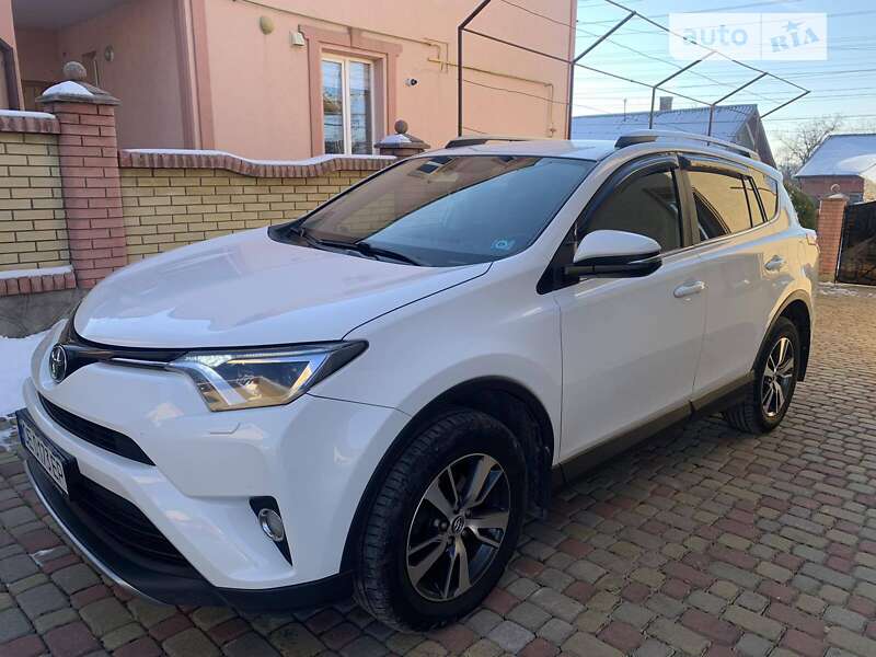 2017 toyota rav4