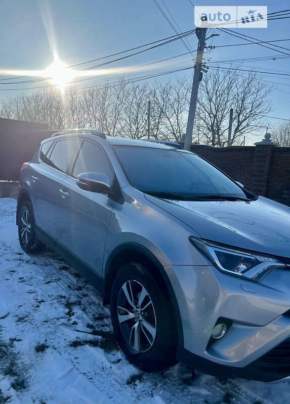 2017 toyota rav4