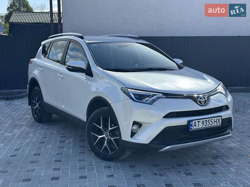 2016 toyota rav4