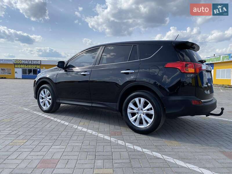 2013 toyota rav4