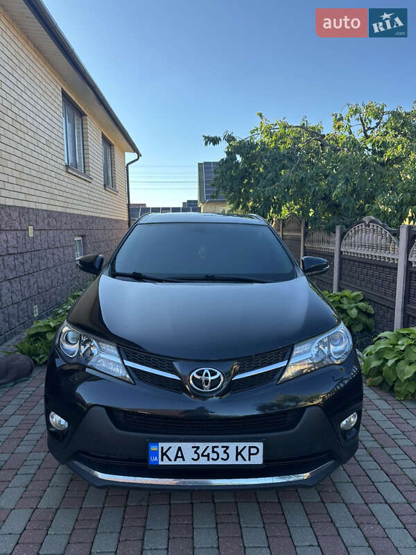 2013 toyota rav4