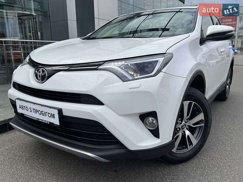 2018 toyota rav4