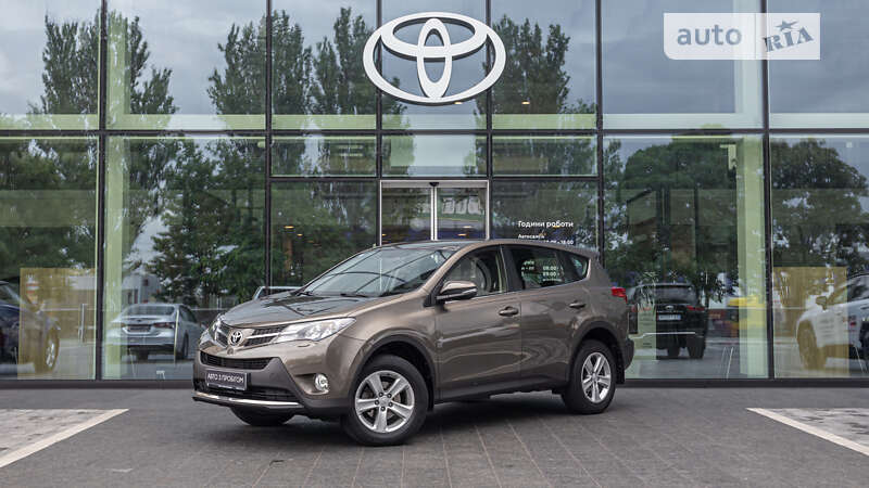 2013 toyota rav4