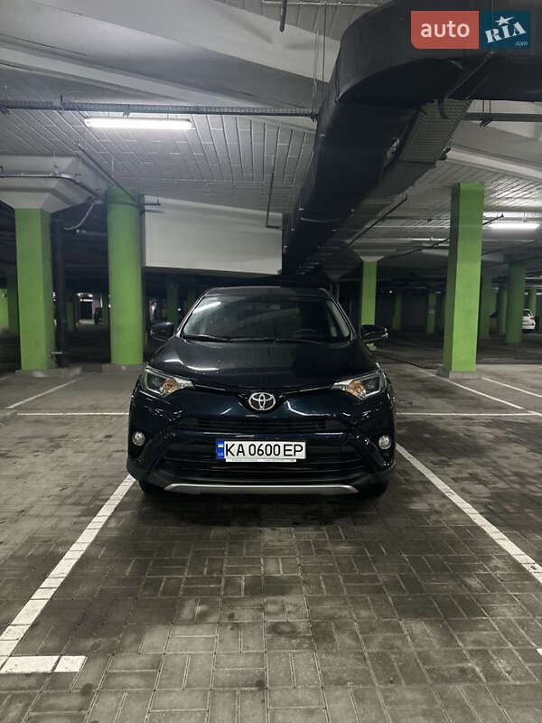 2018 toyota rav4