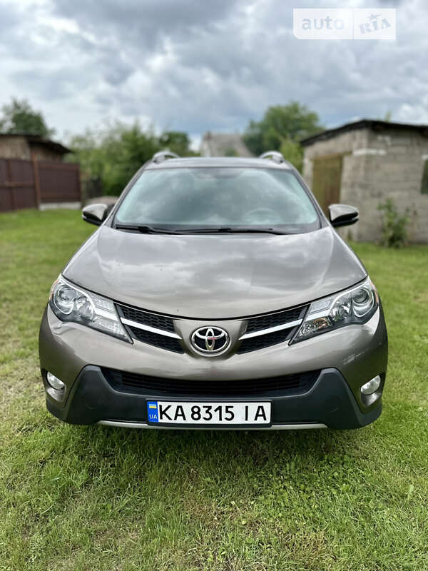 2013 toyota rav4