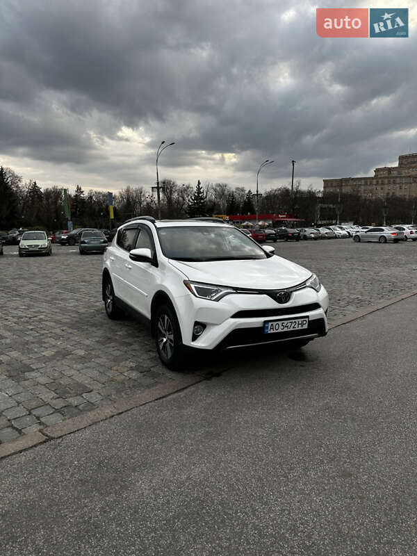 2018 toyota rav4