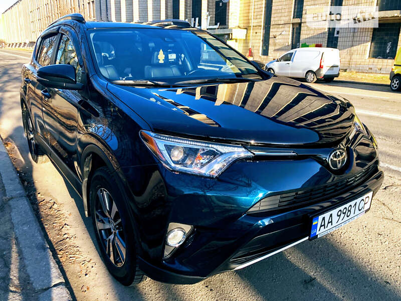 2018 toyota rav4