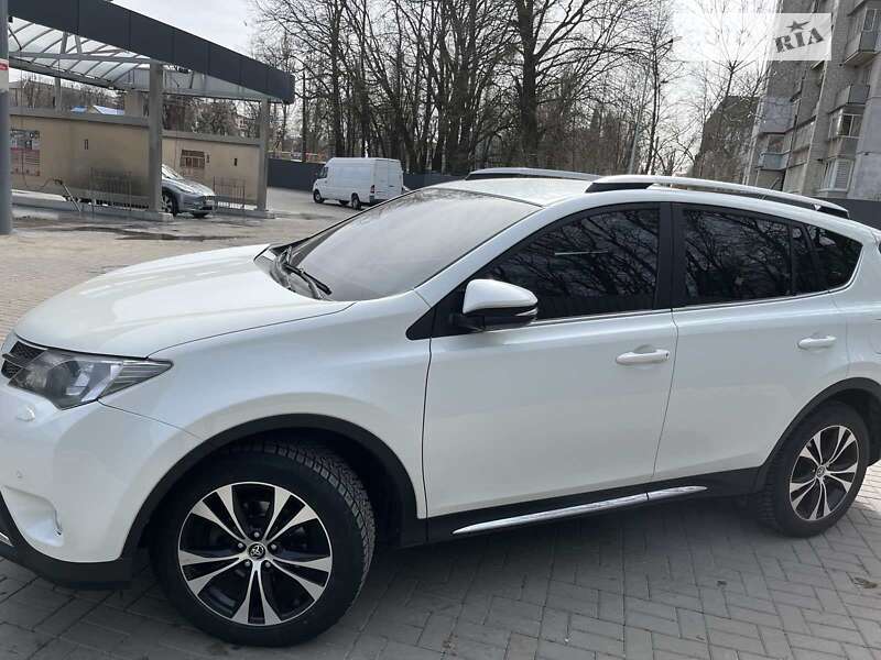 2014 toyota rav4