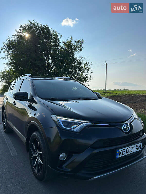 2017 toyota rav-4 hybrid