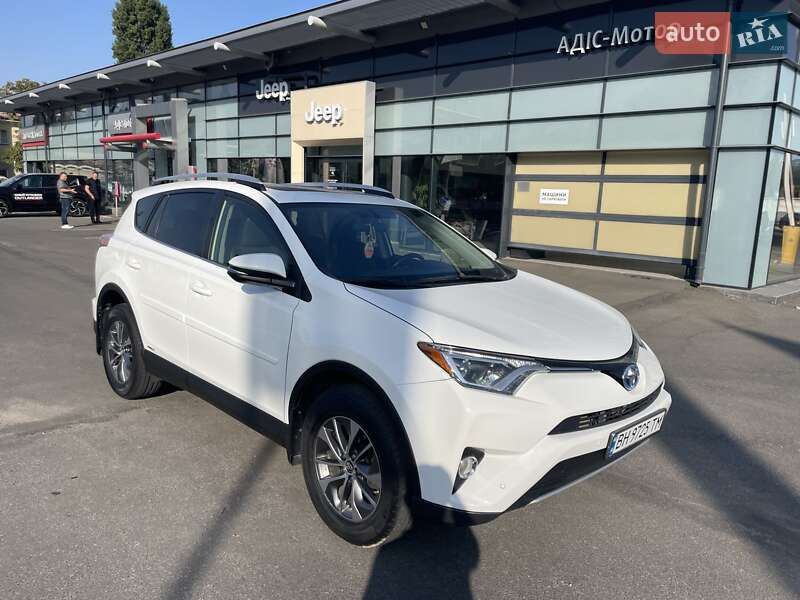2016 toyota rav4