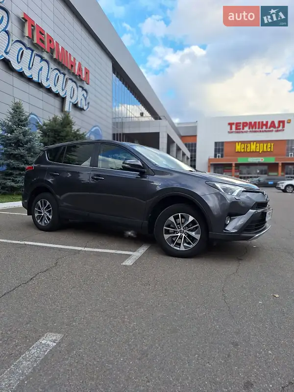 2018 toyota rav-4-hybrid