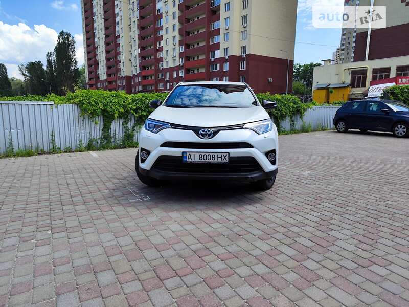 2018 toyota rav-4 hybrid