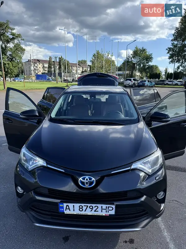2018 toyota rav-4-hybrid