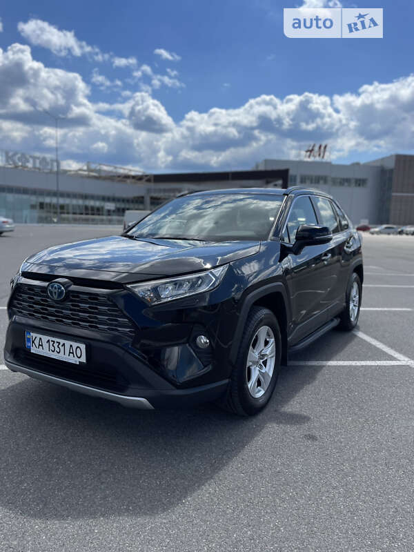 2021 toyota rav-4-hybrid