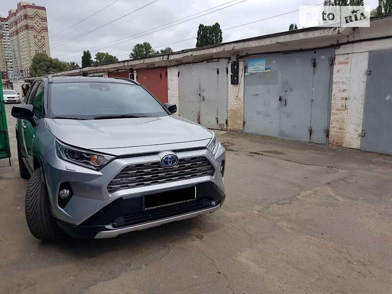 2019 toyota rav4
